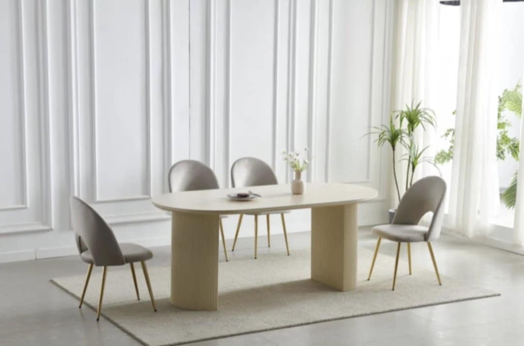 TABLE A MANGER